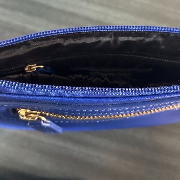 Kenneth Cole Reaction Cobalt Blue Crossbody NWOT - Picture 3 of 3